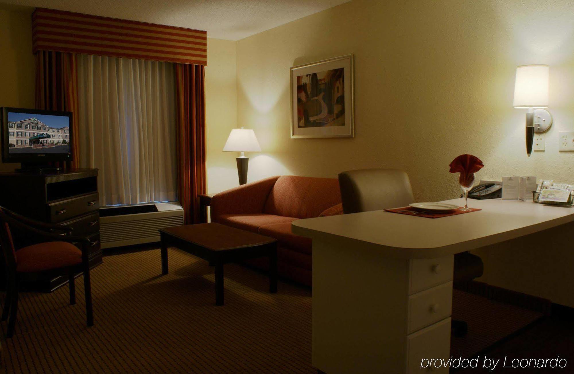 Intown Suites Extended Stay Anderson Sc - Clemson University Rom bilde